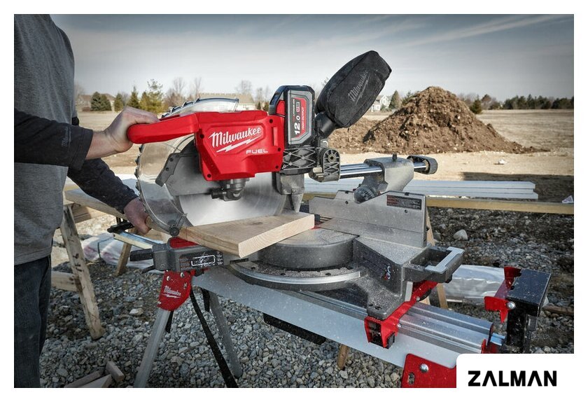 Торцовочная пила Milwaukee M18 FUEL M18FMS305-0 4933471205 (без АКБ)