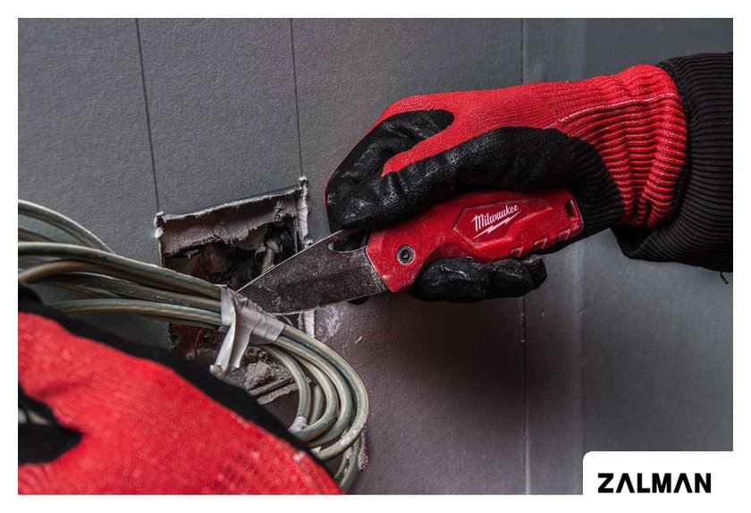 Нож строительный Milwaukee 4932478559