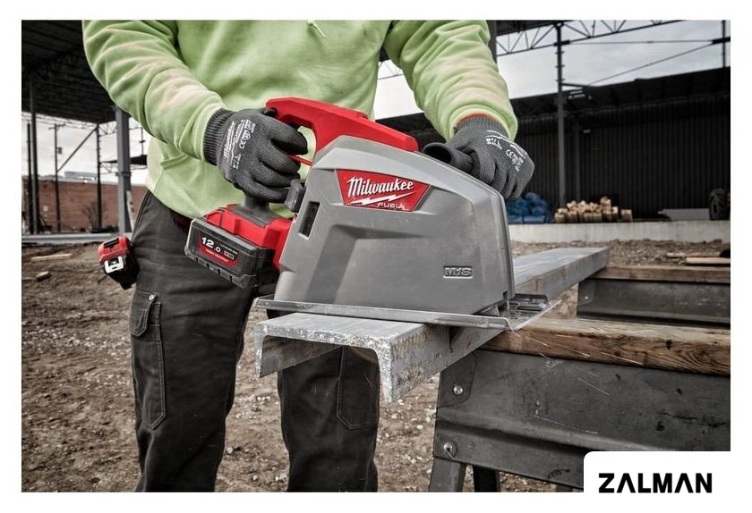 Дисковая (циркулярная) пила Milwaukee Fuel M18 FMCS66-0C 4933472110 (без АКБ, кейс)