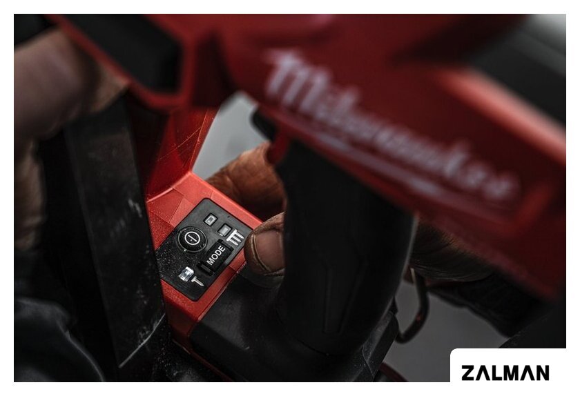 Гвоздезабиватель Milwaukee M18 FN16GA-0X Fuel 4933478094 (без АКБ, кейс)