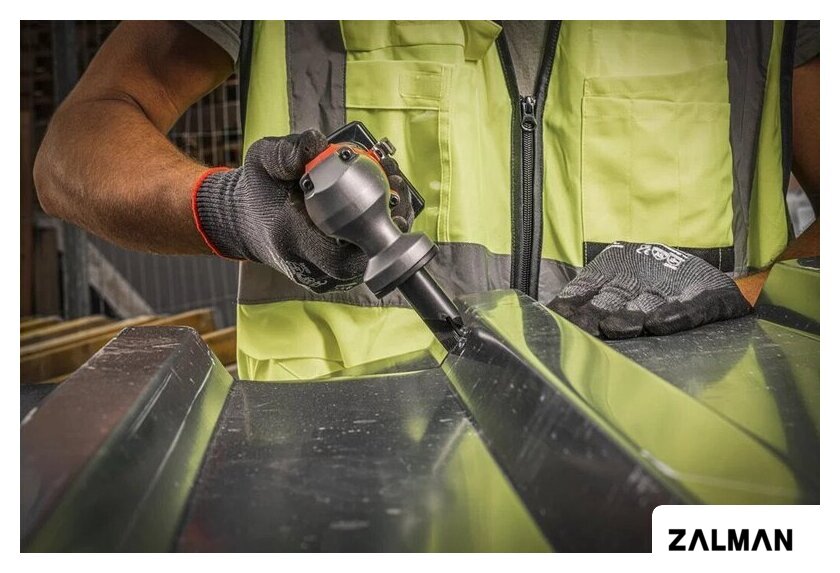Высечные электрические ножницы Milwaukee M12 FNB16-402X 4933479619 (с 2-мя АКБ, кейс)