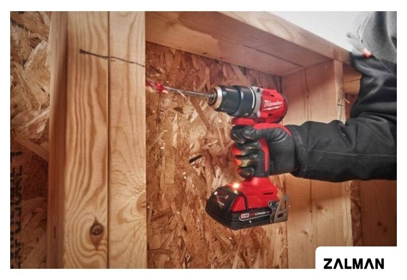 Дрель-шуруповерт Milwaukee M18 M18BLDDRC-0X 4933492832 (без АКБ, кейс)