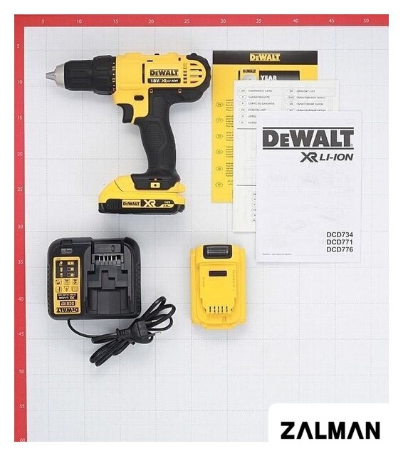 Дрель-шуруповерт DeWalt DCD771D2 (с 2-мя АКБ 2 Ah)